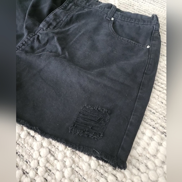 Hayden, black distressed shorts, 1x - Picture 11 of 12
